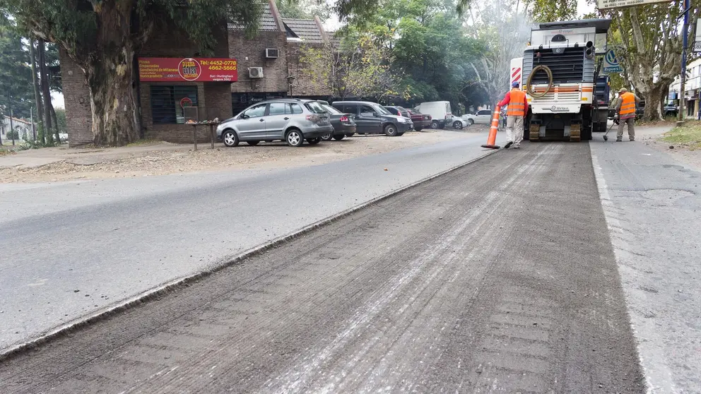 Continua-la-obra-de-repavimentacion-de-Avenida-Vergara