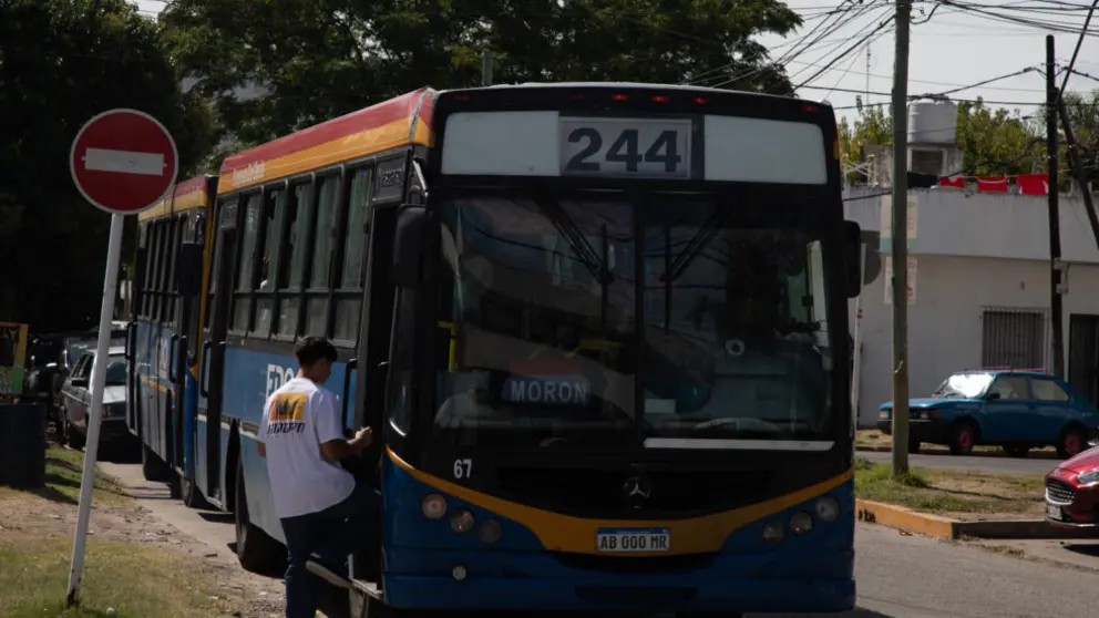 Nueva-parada-de-colectivos-1-de-2-980x653